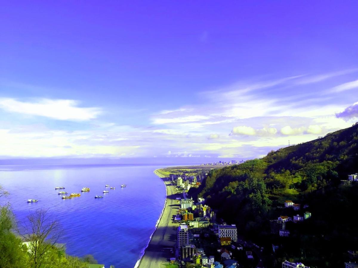 Hotel Zura Palace ควาเรียที ภายนอก รูปภาพ