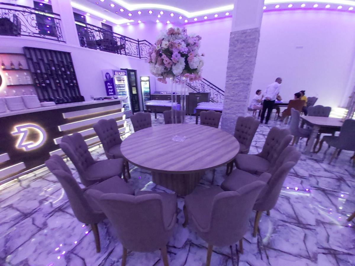 Hotel Zura Palace ควาเรียที ภายนอก รูปภาพ