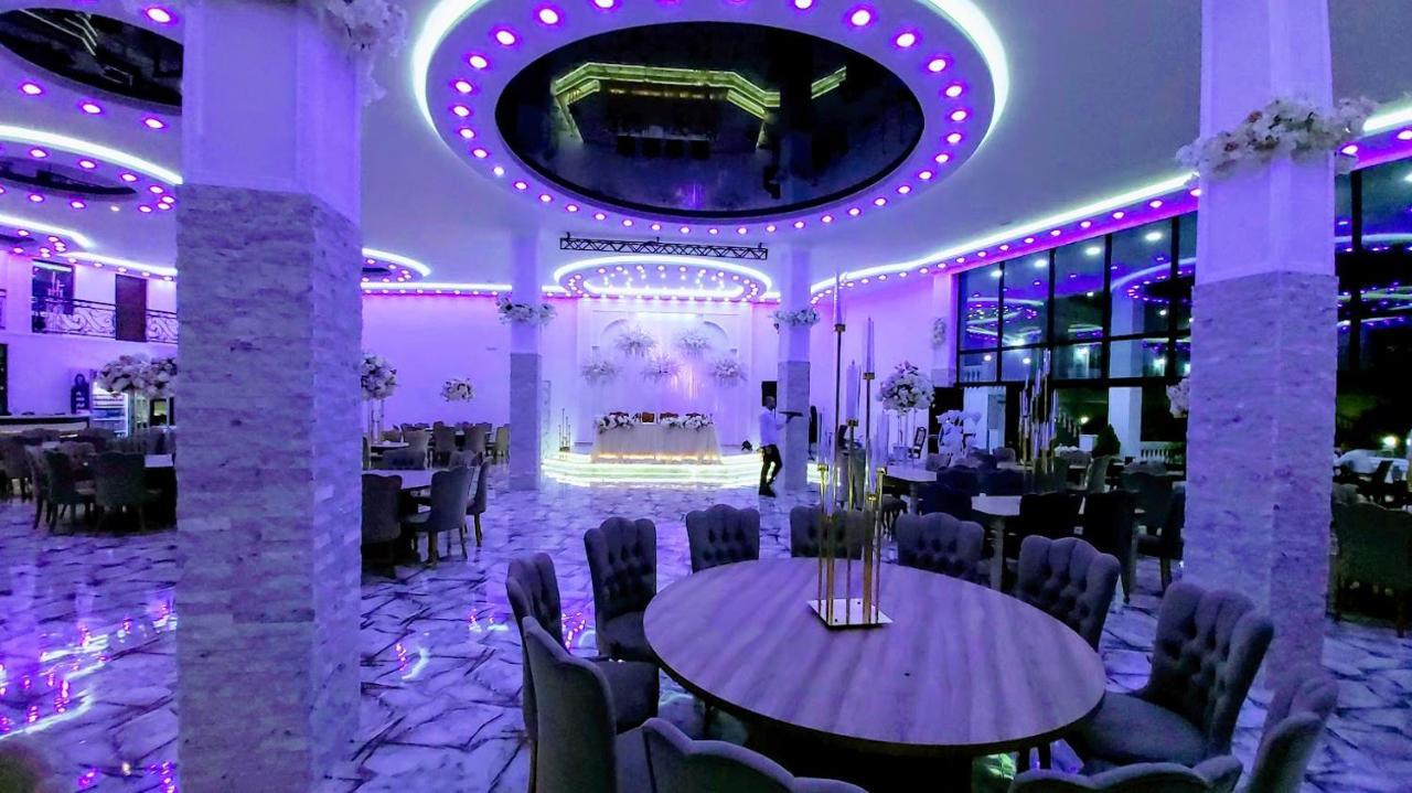 Hotel Zura Palace ควาเรียที ภายนอก รูปภาพ